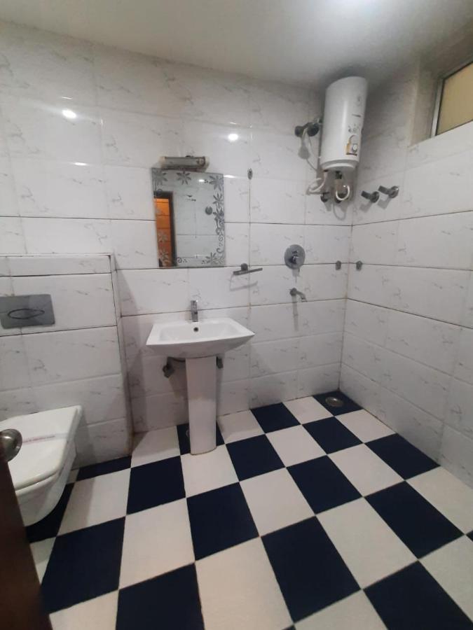 Kartikay Hotel Hisār Εξωτερικό φωτογραφία
