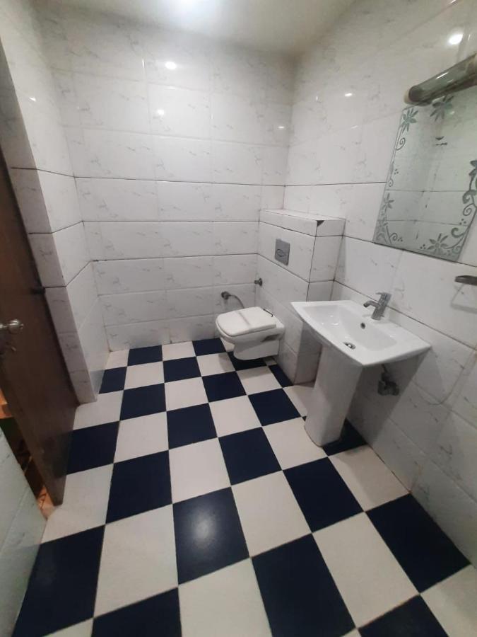 Kartikay Hotel Hisār Εξωτερικό φωτογραφία