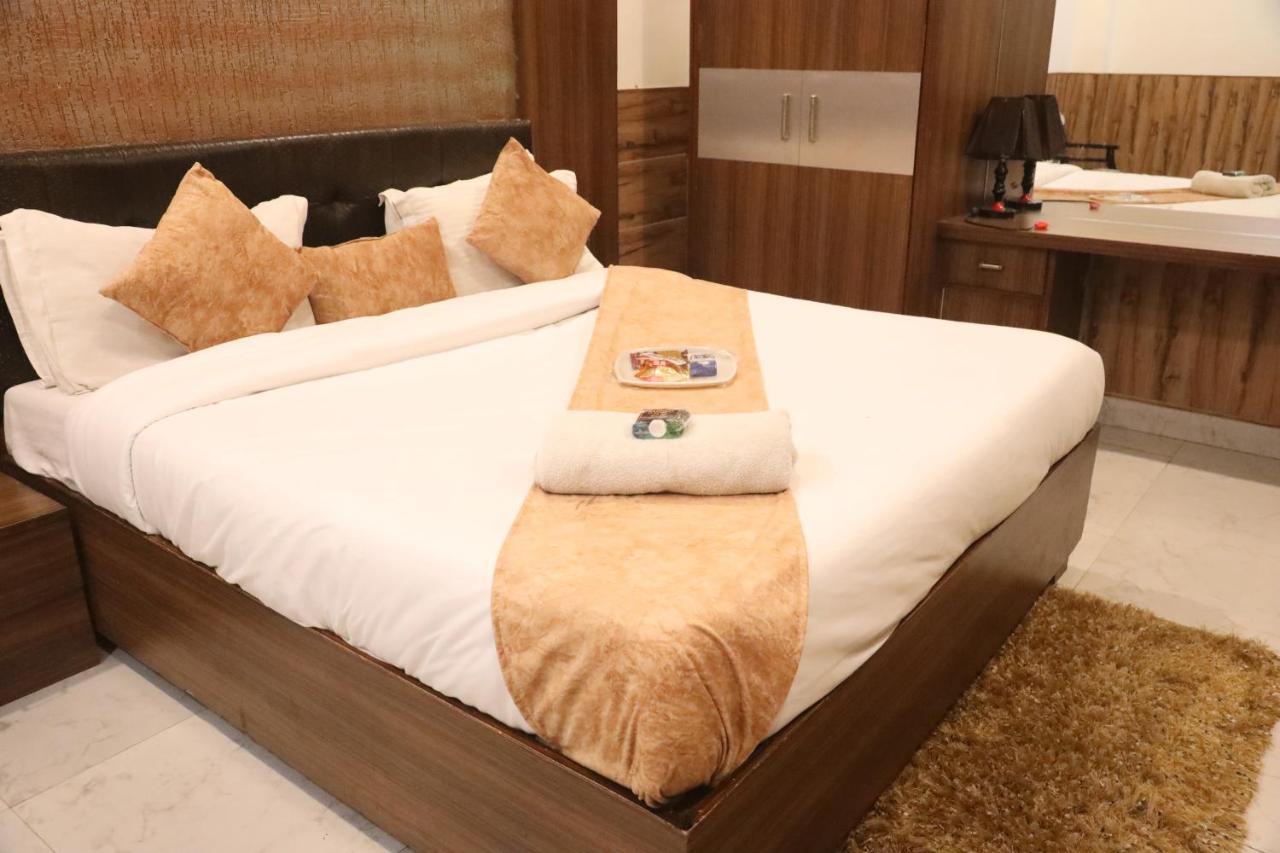 Kartikay Hotel Hisār Εξωτερικό φωτογραφία