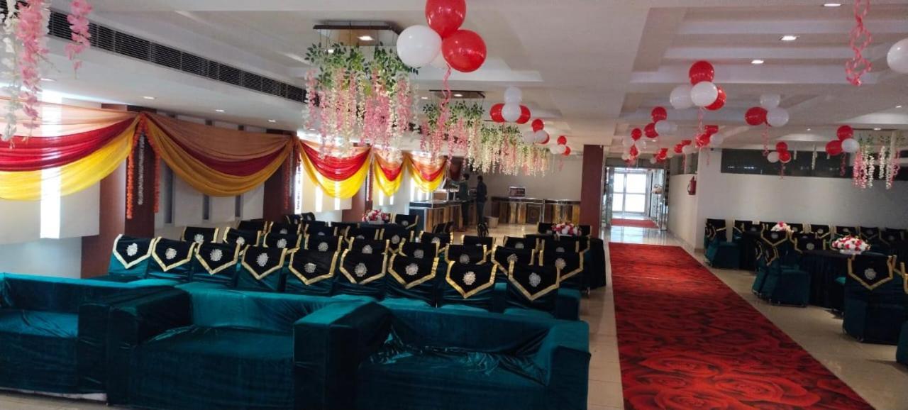 Kartikay Hotel Hisār Εξωτερικό φωτογραφία